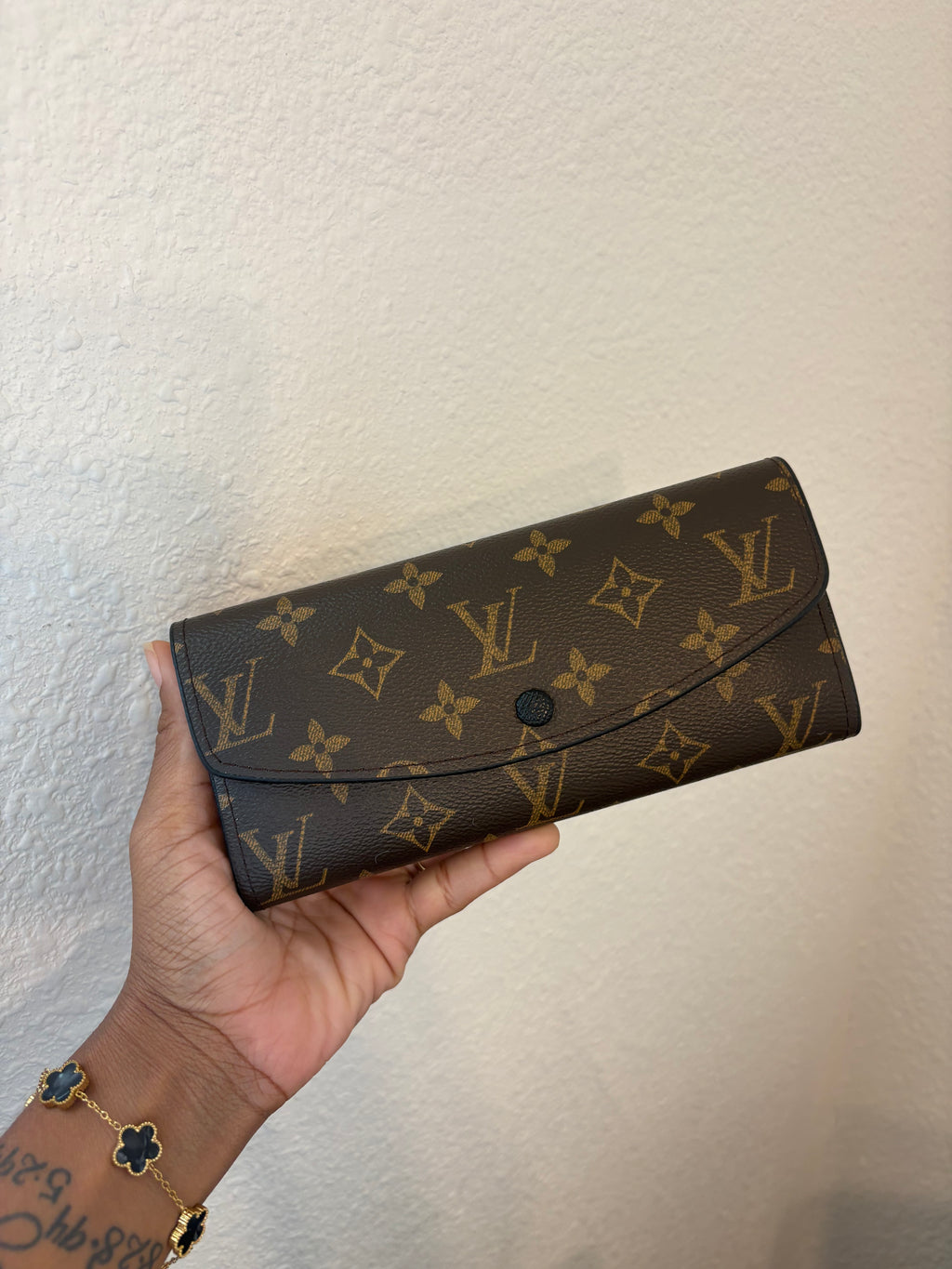 LV Wallet